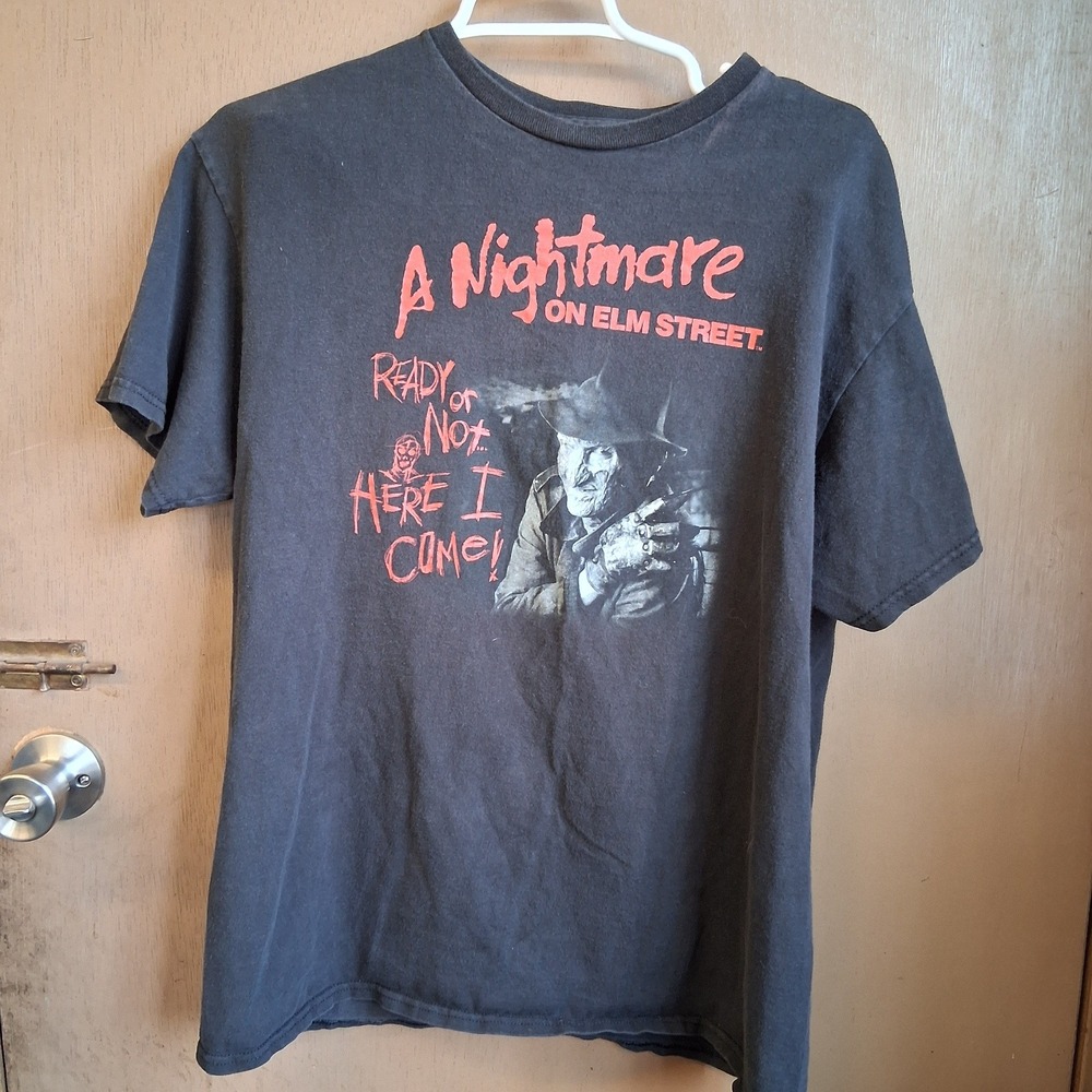 A Nightmare On‎ Elm Street Graphic Tee Sz Medium Pre-owned